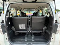 2013 Toyota Vellfire 35 image 5