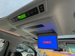 2013 Toyota Vellfire 35 image 6