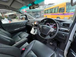 2013 Toyota Vellfire 35 image 8