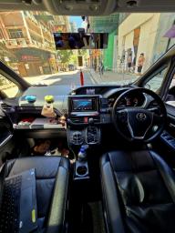 201617 Toyota Noah G 20 At image 6