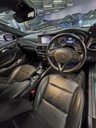 2017 Infiniti Qx30 Gt 20t At gla250 image 6