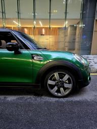 2020 Mini Cooper S 60 Years Anniversary image 4