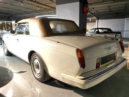 Rolls Royce Corniche image 4
