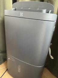 Electrolux dehumidifier and air purifier image 1