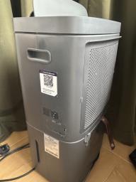 Electrolux dehumidifier and air purifier image 3