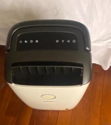 Philips 21 dehumidifier  air purifier image 1