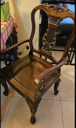 Dining table with 6 chairs image 2