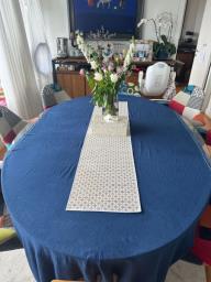 glass dinning table image 1