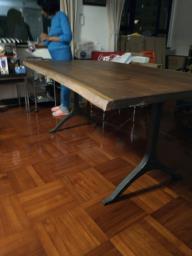 Oakwood very good condition 2 years old image 3