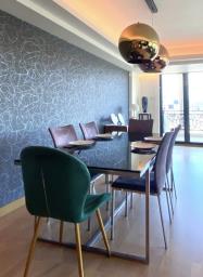 Ovo Dining Table  glass top image 2