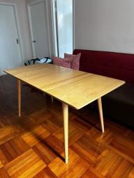 Solid wood extendable dinning table image 1