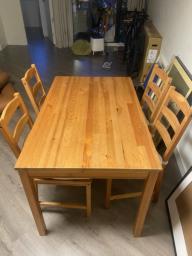 Table and Chair Set image 1