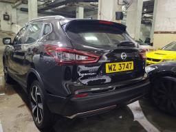 2 Suvs 20 Qashqai  16 Subaru Forester image 2