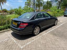 2010 Mercedes C250 Cgi 2009 Model image 1