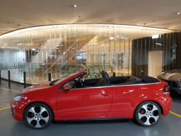 2015 V W Golf Cab Gti image 3