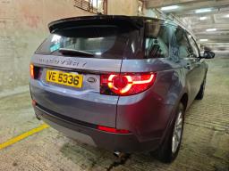 2017 Land Rover Discovery Sport 7s image 2