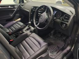 2017 Qashqai  2019 Golf image 5