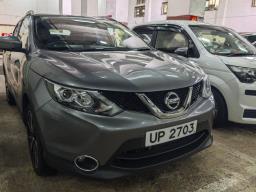 2017 Qashqai  2019 Golf image 6