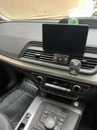 2018  - Audi Q5 Quattro 45 Tfsi - Blue image 4