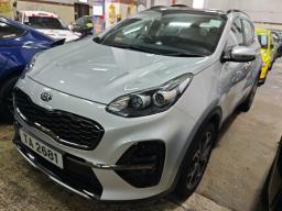 2018 Outlander  2020 Kia Sportage image 1
