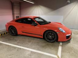 2018 Porsche 911 Carrera T stick shift image 4