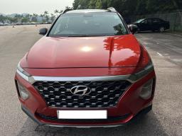 2019 Hyundai Santa Fe 7 seater image 1