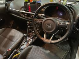 2019 Subaru Xv  2018 Kia Morning image 9