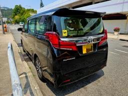 2021 Toyota Alphard 350 image 2