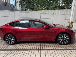 2024 Tesla Model 3 Lr Highland image 2