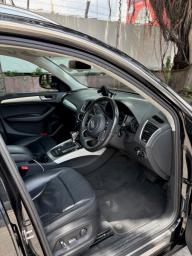 Audi Q5 in Great Condition image 6