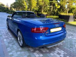 Audi S5 Convertible image 4