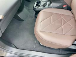 Bmw Ix Xdrive 40 image 8