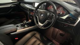 Bmw X5 30  Mbenz C63 image 3