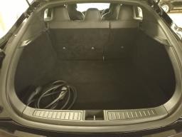 Excellent condition Tesla Model S 60 image 7