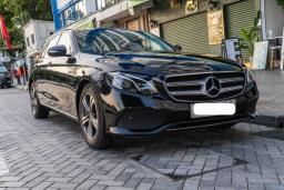 Immediate sale Mercedes E200 Avantgarde image 3