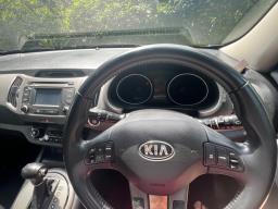 Kia Sportage Ex excellent condition image 7