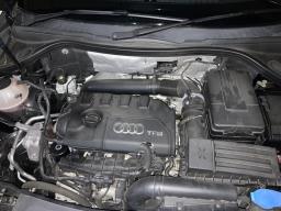 Low mileage Audi Q3 20t 211hp image 7