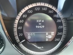 Mercedes-benz E300 Av Edition Family Car image 3