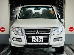 Mitsubishi Pajero 30 V6 1999 7-seater image 3