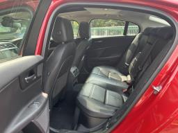 Must sell Jaguar Xe 20t image 4