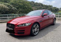 Must sell Jaguar Xe 20t image 7