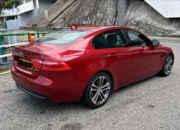Must sell Jaguar Xe 20t image 8