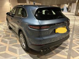 Porsche Cayenne S image 4