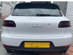 Porsche Macan S image 3
