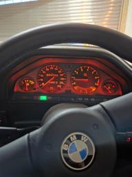 Prestine Bmw E30 325i Cabriolet manual image 8