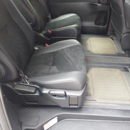 Previa 24  7seater image 3