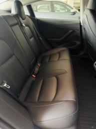 Tesla Model 3 like new 5000km mileage image 6