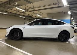 Tesla Model 3 Us Edition image 5