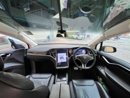 Tesla Model X 90d 7 Seats image 6