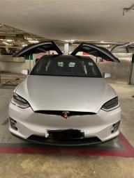 Tesla Model X90d 2017 7 seater image 2